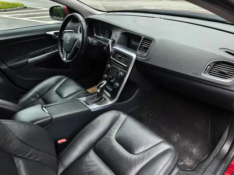 2013 Volvo V60 T5 Comfort Edition — миниатюра 13