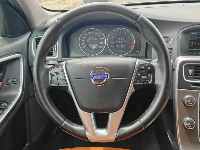 2013 Volvo V60 T5 Comfort Edition — миниатюра 20
