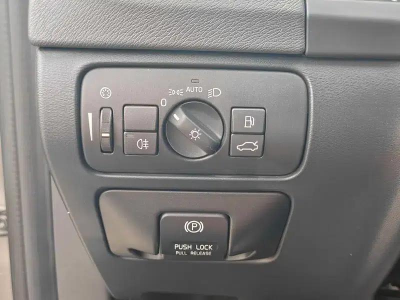 2013 Volvo V60 T5 Comfort Edition — миниатюра 22