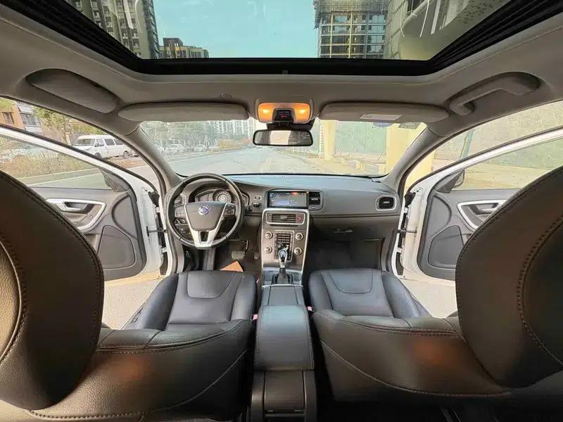 2015 Volvo V60 T5 Smart Edition — миниатюра 6