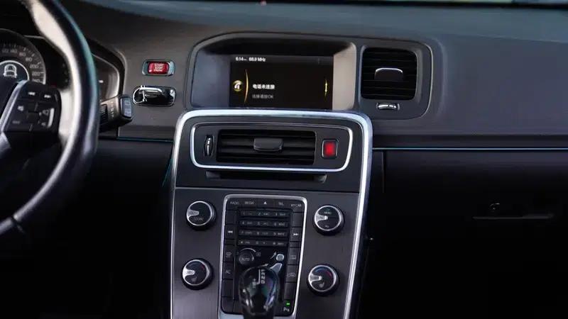2013 Volvo V60 T5 Comfort Edition — миниатюра 6