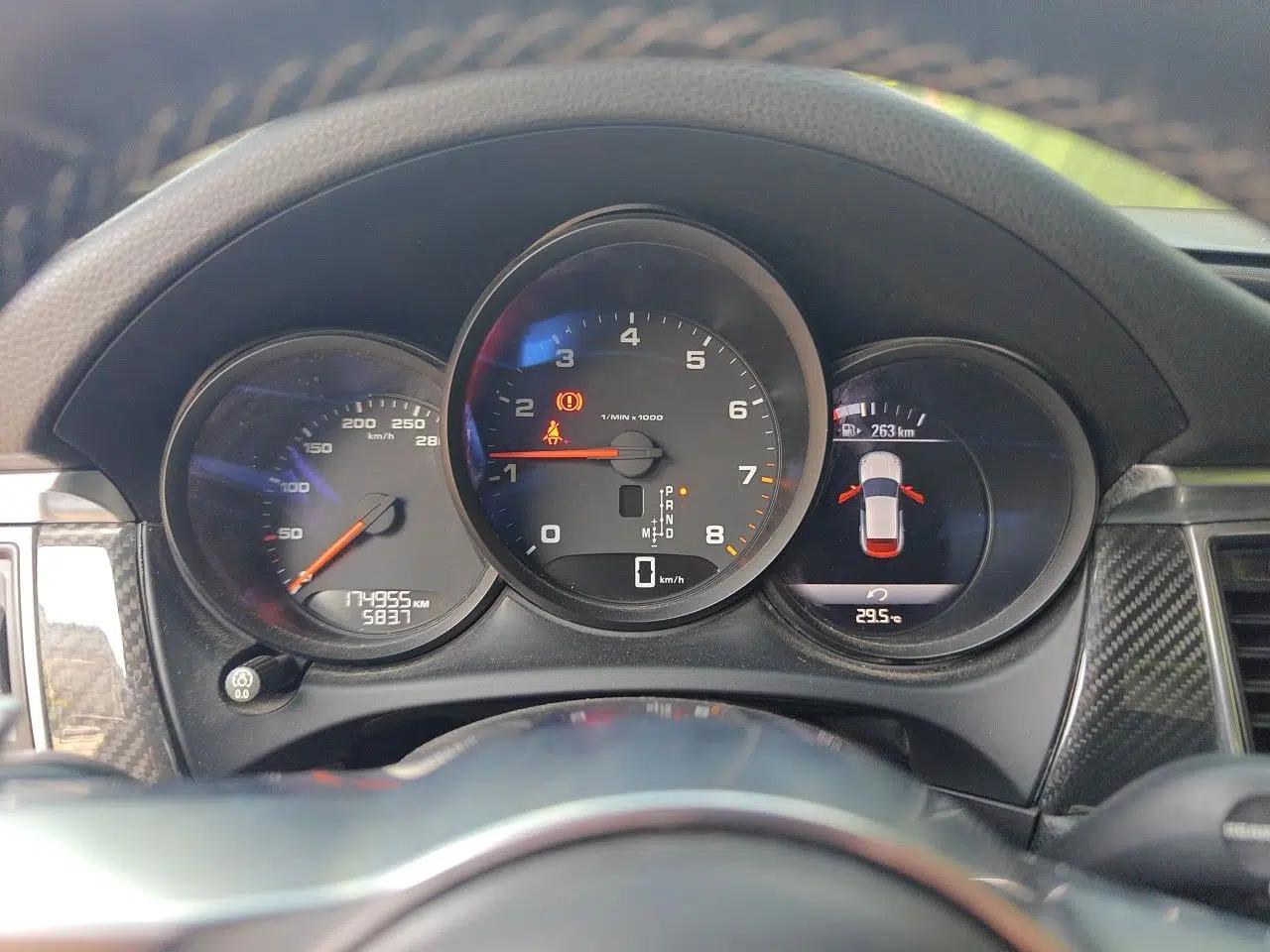 Porsche Macan 2016 Macan 2.0T — миниатюра 11