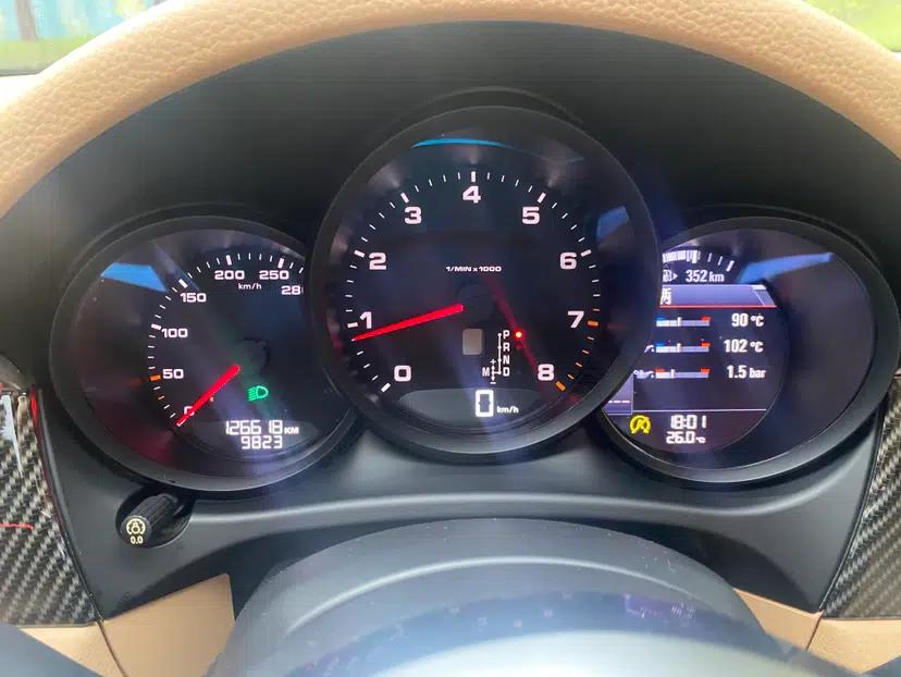 Porsche Macan 2017 Macan 2.0T — миниатюра 21