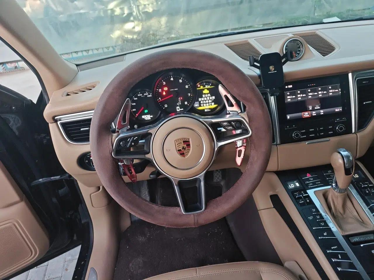 Porsche Macan 2017 Macan 2.0T — миниатюра 10