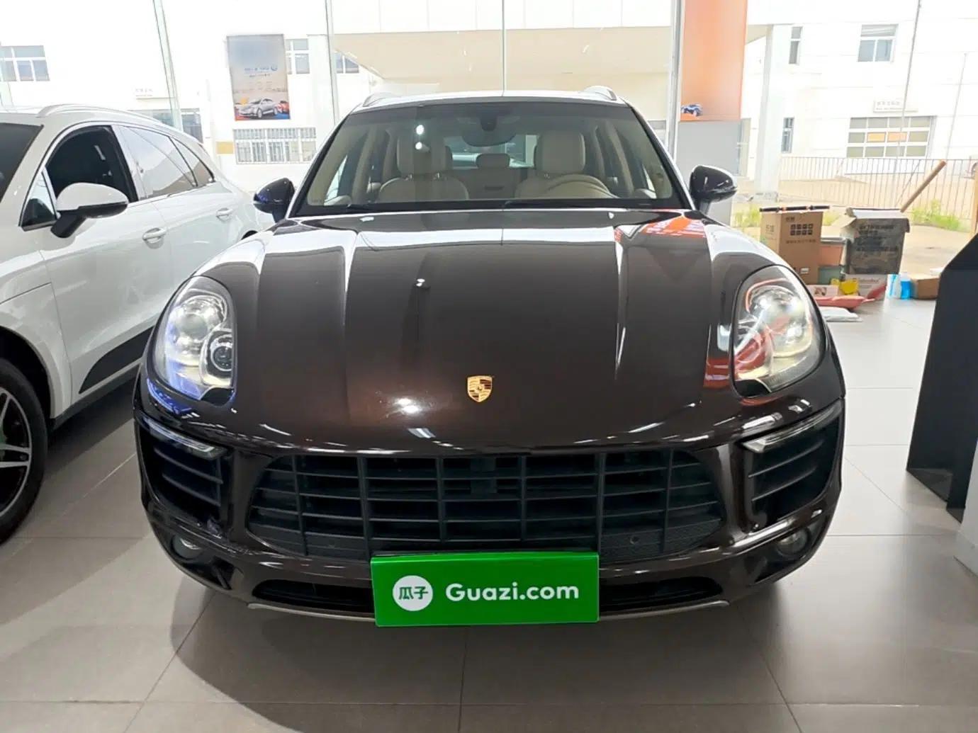 Porsche Macan 2016 Macan 2.0T — миниатюра 2