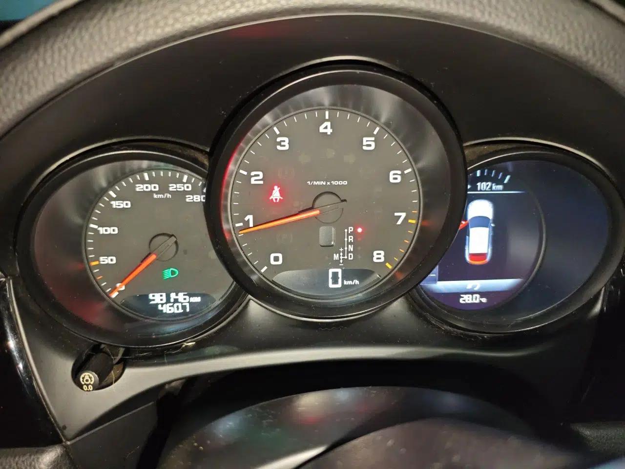 Porsche Macan 2016 Macan 2.0T — миниатюра 11