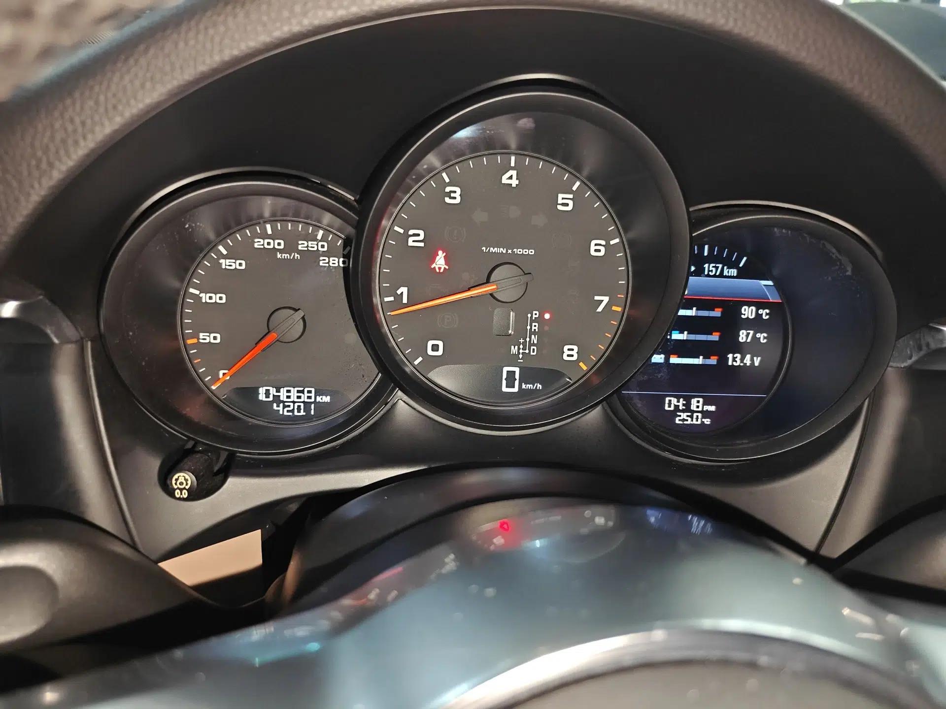 Porsche Macan 2018 Macan 2.0T — миниатюра 17