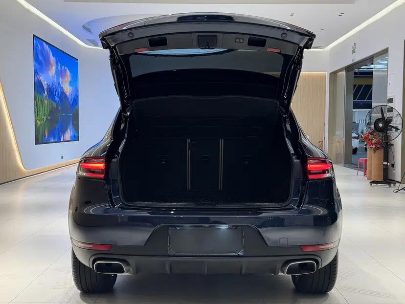 Porsche Macan 2018 Macan 2.0T — миниатюра 23