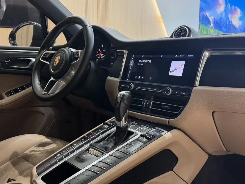 Porsche Macan 2018 Macan 2.0T — миниатюра 31