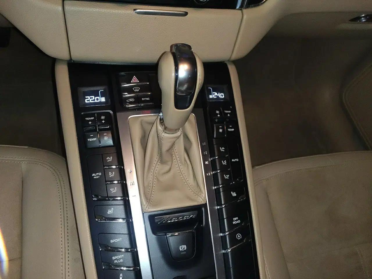 Porsche Macan 2016 Macan S 3.0T — миниатюра 14