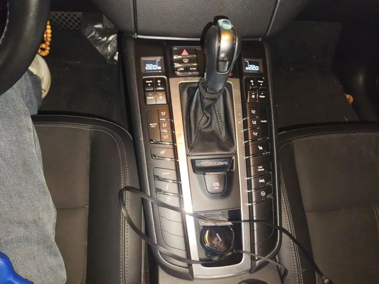 Porsche Macan 2017 Macan 2.0T — миниатюра 14