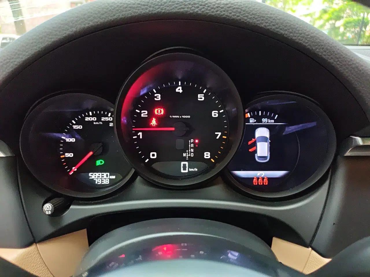 Porsche Macan 2020 Macan 2.0T — миниатюра 11
