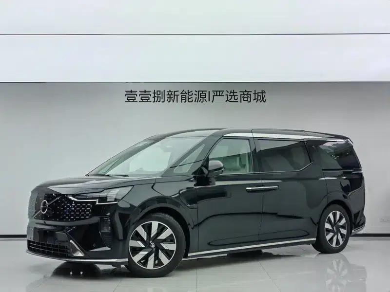 Volvo EM90 2025 Ultra 6-seater — миниатюра 1