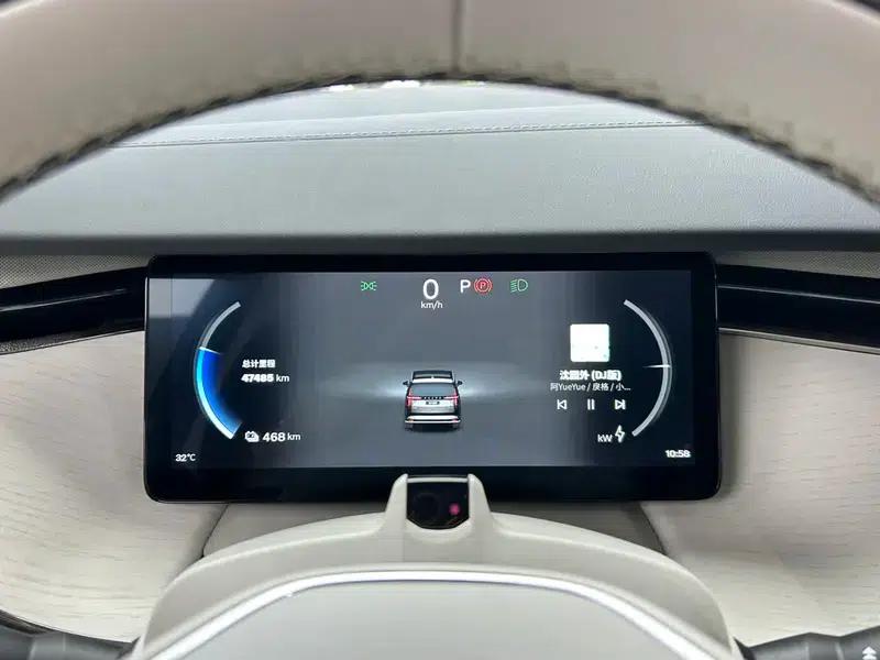 Volvo EM90 2025 Ultra 6-seater — миниатюра 9