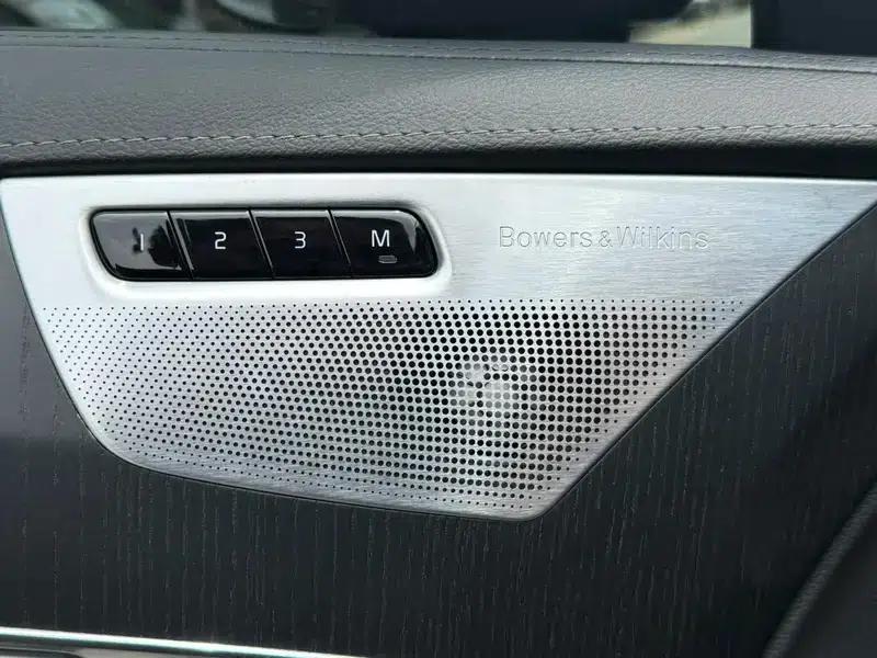 Volvo XC90 PHEV 2020 E-Drive Hybrid T8 Inscription Luxury Edition 7-seater China VI Emission Standard — миниатюра 8