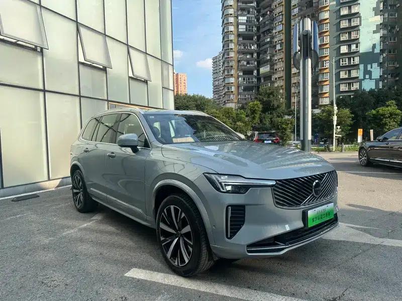Volvo XC90 PHEV 2025 Facelift E-Drive Hybrid T8 Long Range Premium Luxury Edition 7-Seater — миниатюра 3