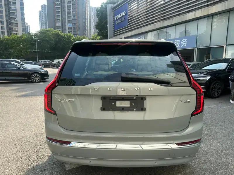 Volvo XC90 PHEV 2025 Facelift E-Drive Hybrid T8 Long Range Premium Luxury Edition 7-Seater — миниатюра 6