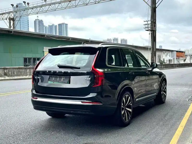 Volvo XC90 PHEV 2025 Facelift E-Drive Hybrid T8 Long Range Premium Luxury Edition 7-Seater — миниатюра 6