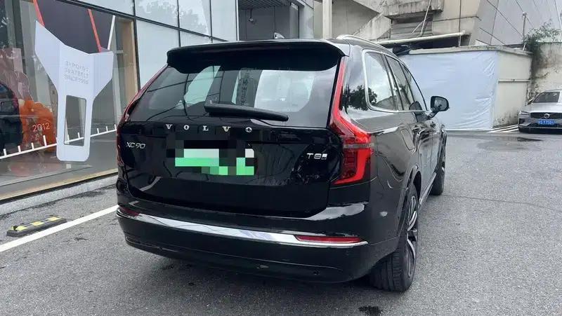 Volvo XC90 PHEV 2025 E-Drive Hybrid T8 Long Range Premium Luxury Edition 7-Seater — миниатюра 5