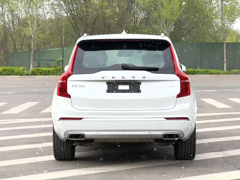Volvo XC90 PHEV 2022 E-Drive Hybrid T8 Inscription Luxury Edition 7-seater — миниатюра 3