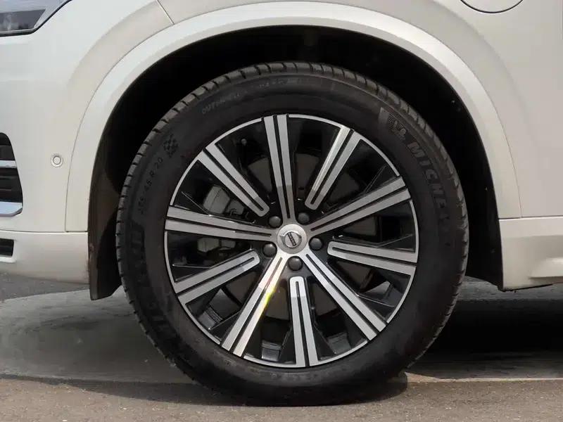 Volvo XC90 PHEV 2022 E-Drive Hybrid T8 Inscription Luxury Edition 7-seater — миниатюра 7