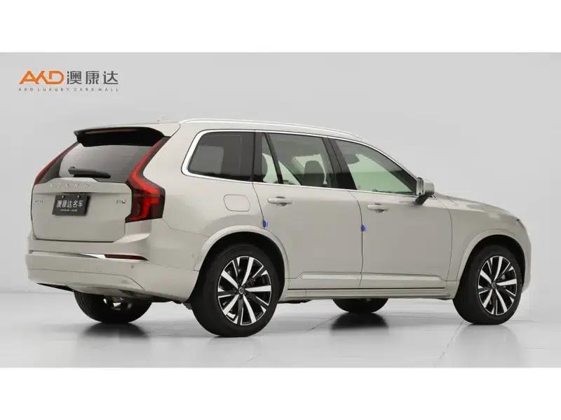 Volvo XC90 PHEV 2025 E-Drive Hybrid T8 Long Range Premium Luxury Edition 7-Seater — миниатюра 4