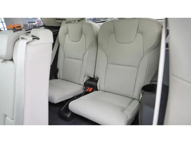 Volvo XC90 PHEV 2025 E-Drive Hybrid T8 Long Range Premium Luxury Edition 7-Seater — миниатюра 10