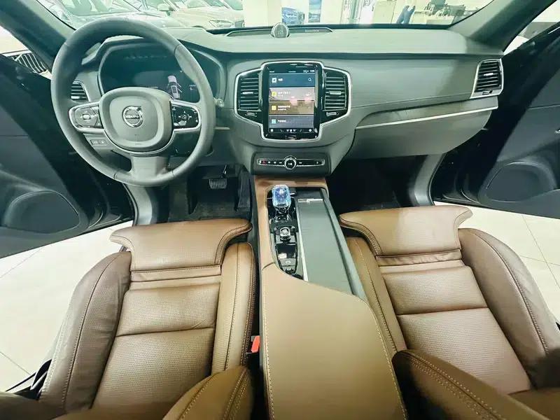 2024 Volvo XC90 PHEV E-Drive Hybrid T8 Long Range Premium Luxury Edition (7-seater) — миниатюра 12