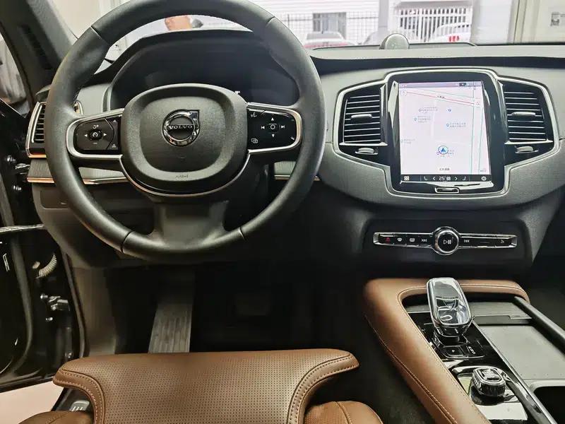 Volvo XC90 PHEV 2025 E-Drive Hybrid T8 Long Range Premium Luxury Edition 7-Seater — миниатюра 21