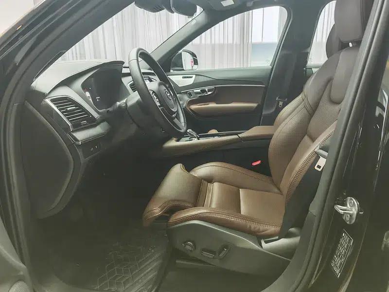 Volvo XC90 PHEV 2025 E-Drive Hybrid T8 Long Range Premium Luxury Edition 7-Seater — миниатюра 22