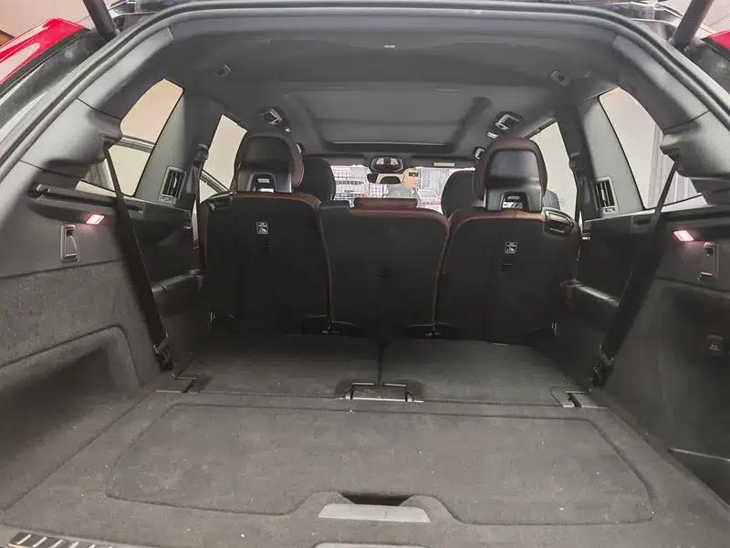 Volvo XC90 PHEV 2025 E-Drive Hybrid T8 Long Range Premium Luxury Edition 7-Seater — миниатюра 24
