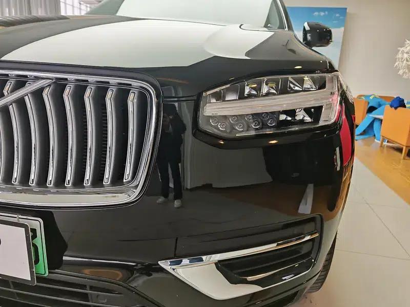 Volvo XC90 PHEV 2025 E-Drive Hybrid T8 Long Range Premium Luxury Edition 7-Seater — миниатюра 7