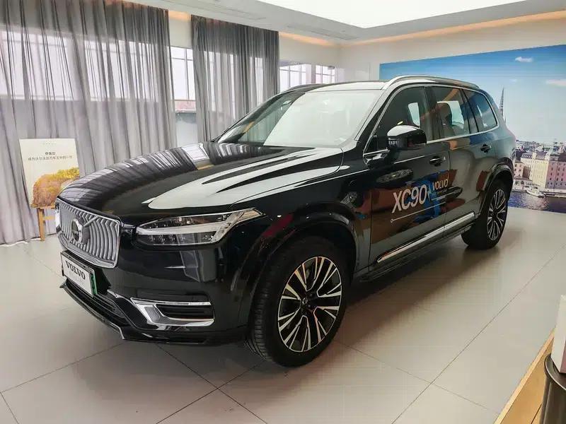 Volvo XC90 PHEV 2025 E-Drive Hybrid T8 Long Range Premium Luxury Edition 7-Seater — миниатюра 9