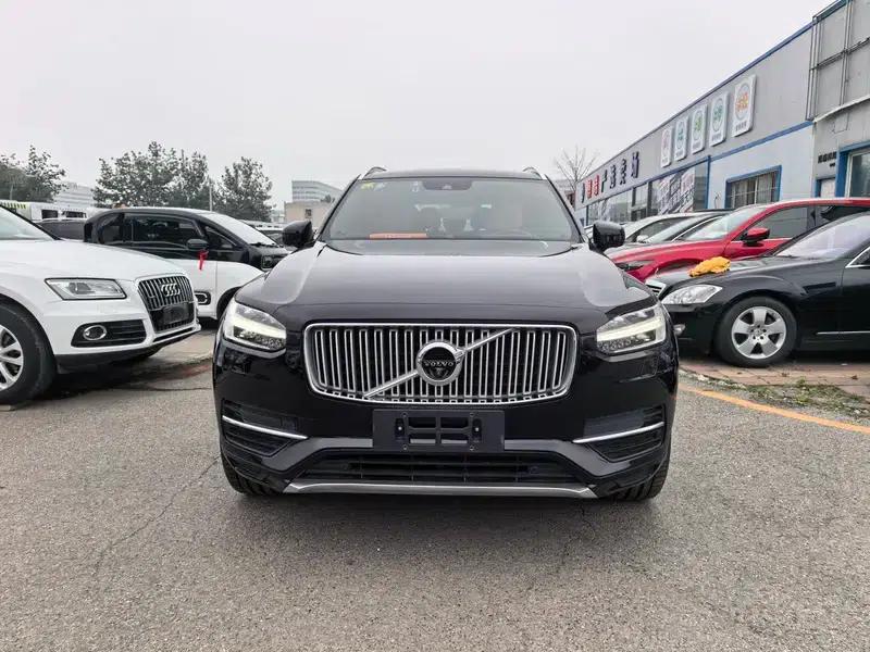 2017 Volvo XC90 PHEV E-Drive Hybrid T8 Inscription 7-Seater — миниатюра 2