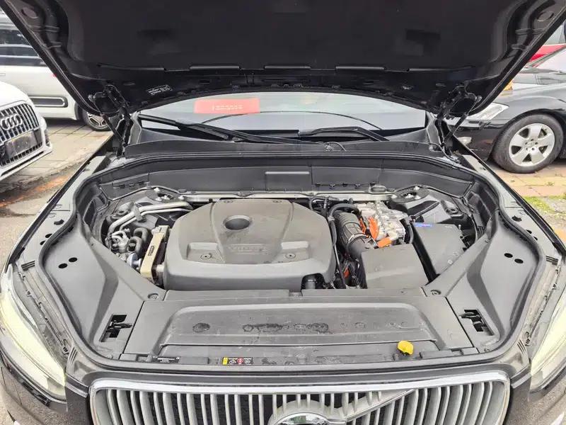 2017 Volvo XC90 PHEV E-Drive Hybrid T8 Inscription 7-Seater — миниатюра 5