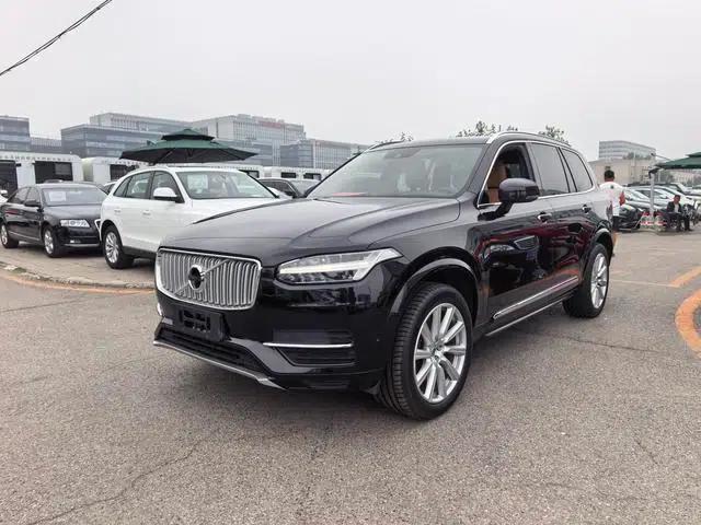 2017 Volvo XC90 PHEV E-Drive Hybrid T8 Inscription 7-Seater
