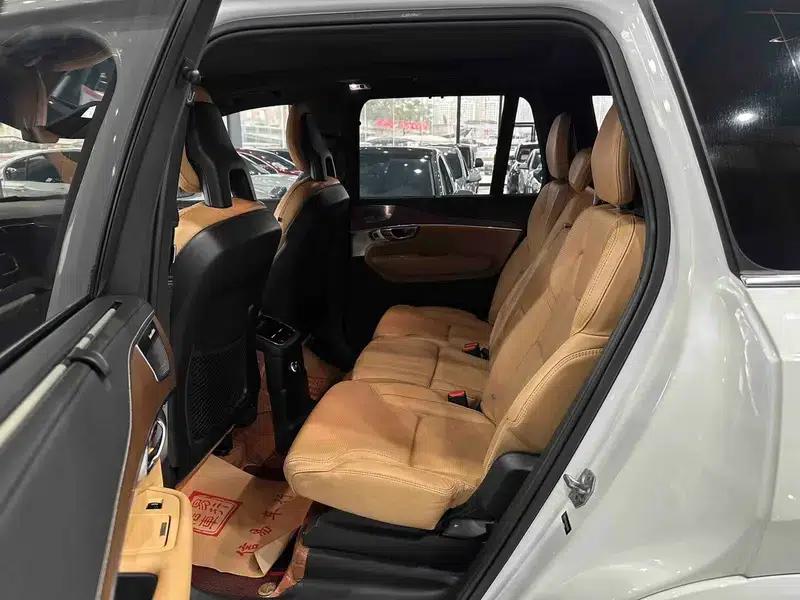2018 Volvo XC90 PHEV E-Drive Hybrid T8 Inscription 7-Seater — миниатюра 20