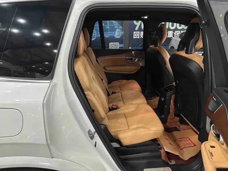 2018 Volvo XC90 PHEV E-Drive Hybrid T8 Inscription 7-Seater — миниатюра 22