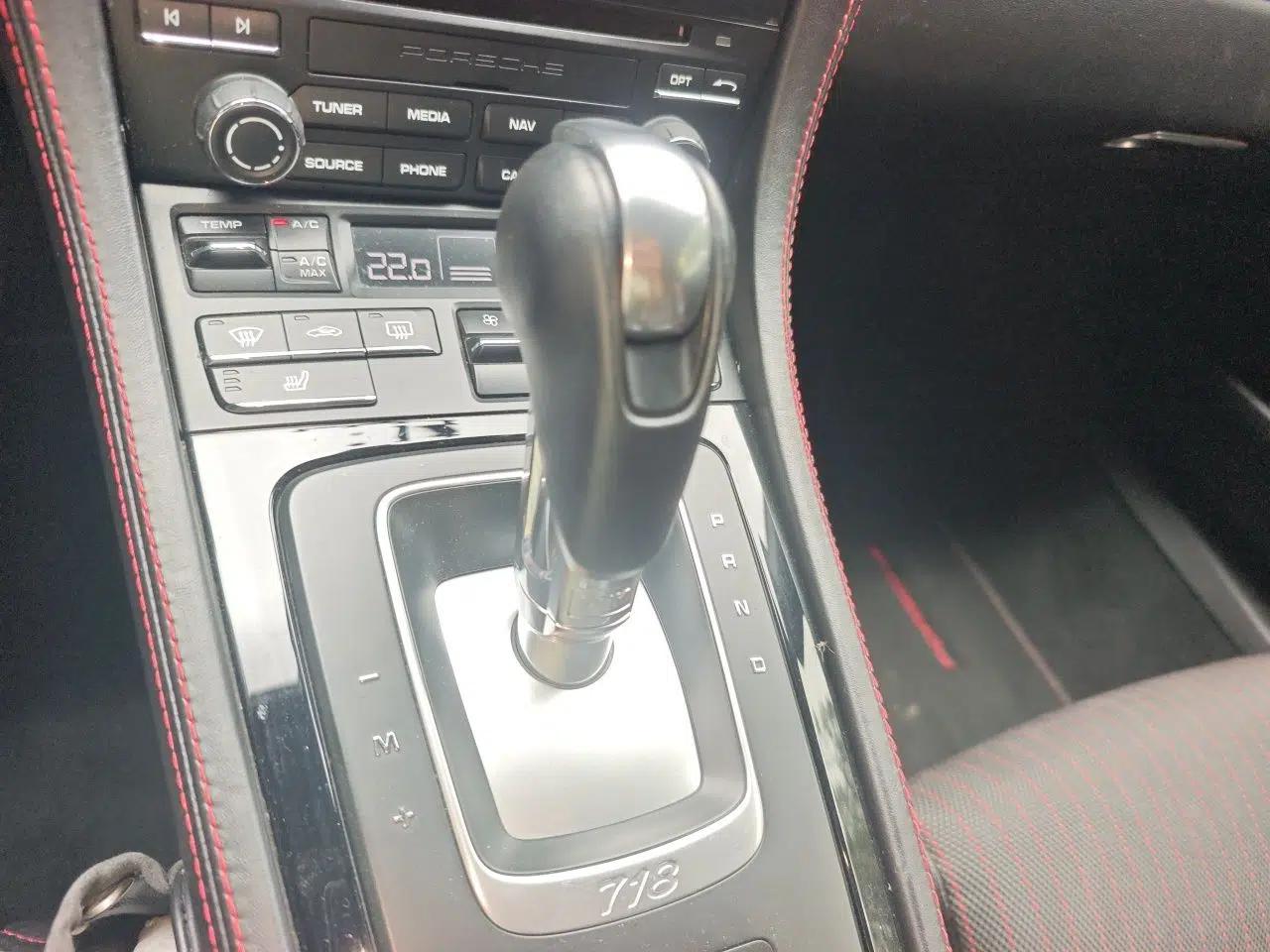 Porsche 718 2019 Boxster T 2.0T — миниатюра 14