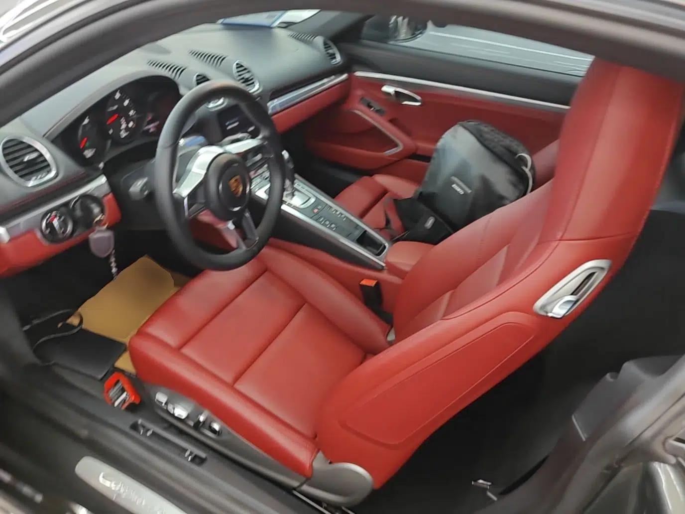 Porsche 718 2020 Cayman 2.0T — миниатюра 25