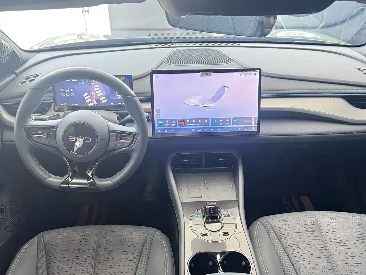Seal 06GT 2025 Smart Driving Edition 605 Hot Wave Edition — миниатюра 10