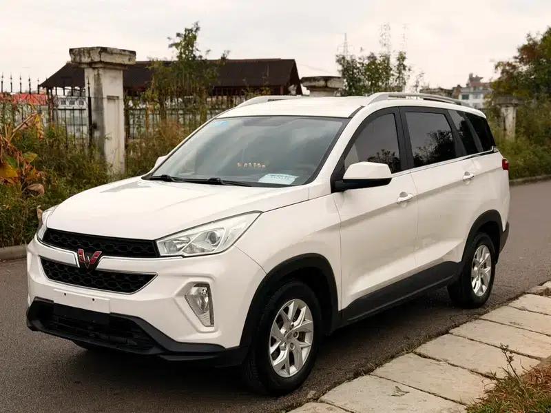 Wuling Hongguang S3 2019 1.5L Manual Deluxe Edition (National VI Emission Standard) — миниатюра 1