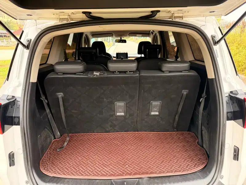Wuling Hongguang S3 2019 1.5L Manual Deluxe Edition (National VI Emission Standard) — миниатюра 12