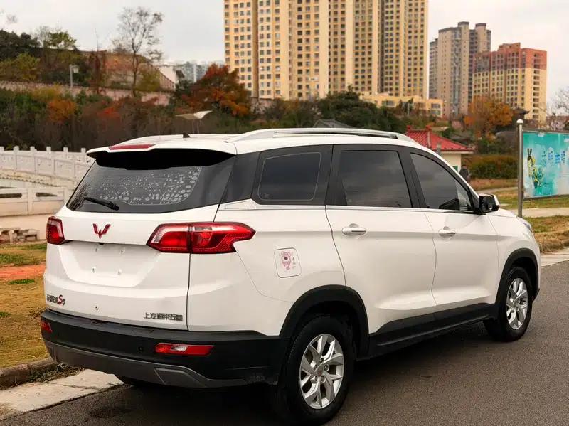 Wuling Hongguang S3 2019 1.5L Manual Deluxe Edition (National VI Emission Standard) — миниатюра 6