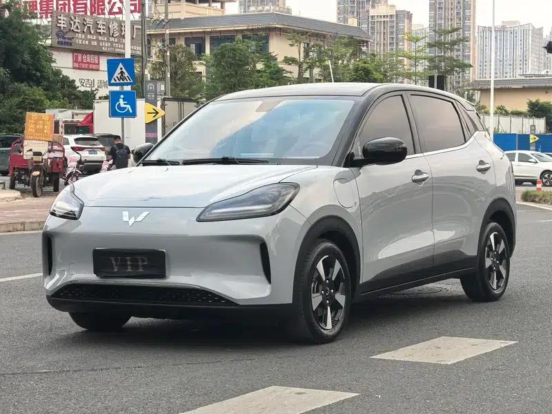 Wuling Bingo PLUS 2024 Model 330km Five-Seater — миниатюра 1