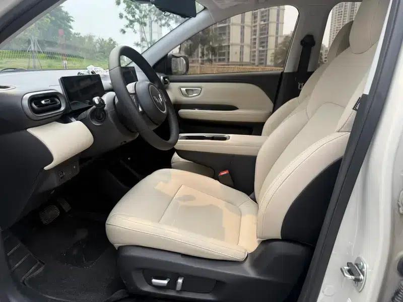 Wuling Bingo PLUS 2024 Model 330km Five-Seater — миниатюра 10