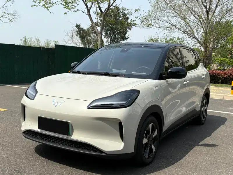 Wuling Bingo PLUS 2024 Model 510km/h Five-Seater — миниатюра 1