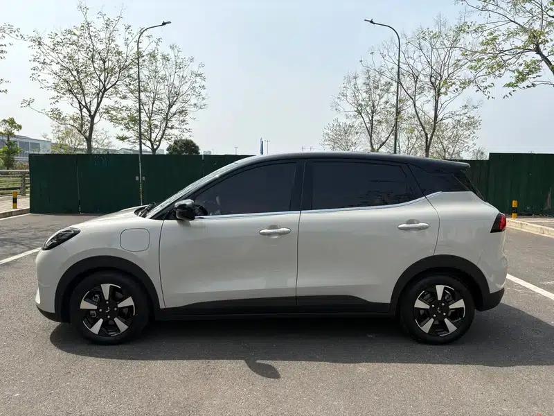 Wuling Bingo PLUS 2024 Model 510km/h Five-Seater — миниатюра 3