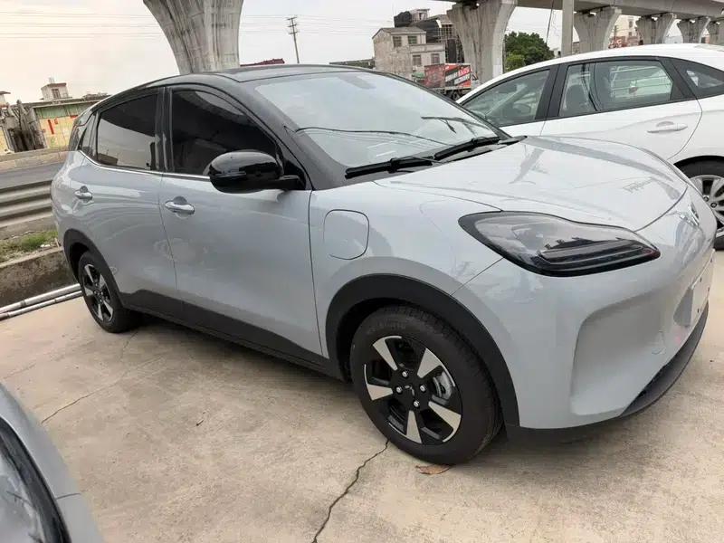 Wuling Bingo PLUS 2024 Model 330km Five-Seater — миниатюра 3