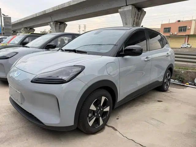 Wuling Bingo PLUS 2024 Model 330km Five-Seater
